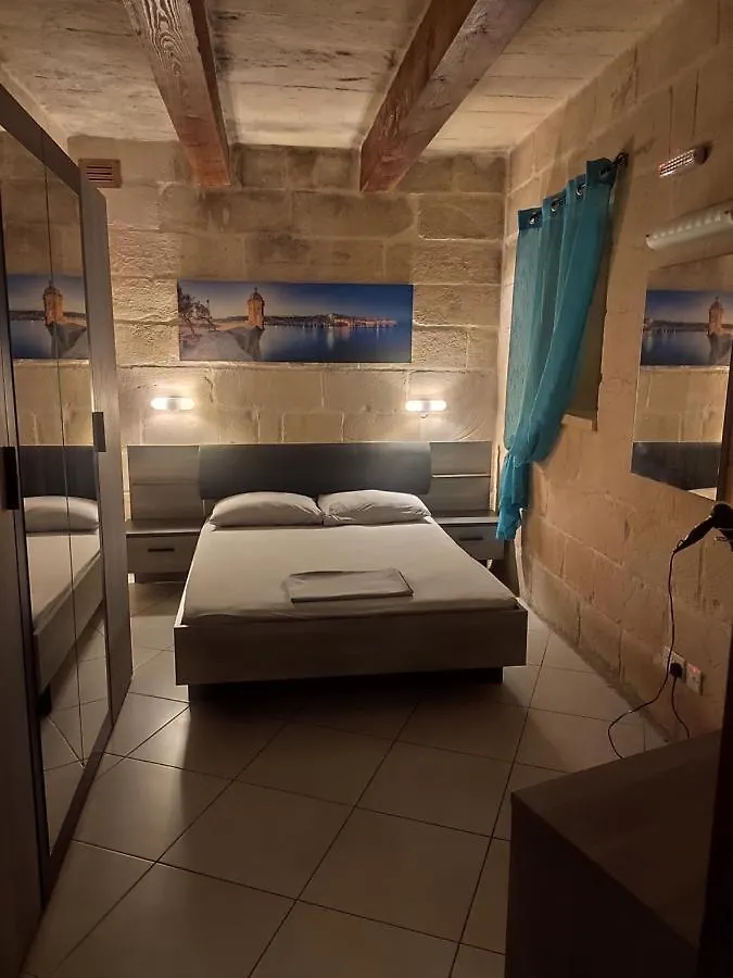 Margerita Farmhouse Qrendi Malta