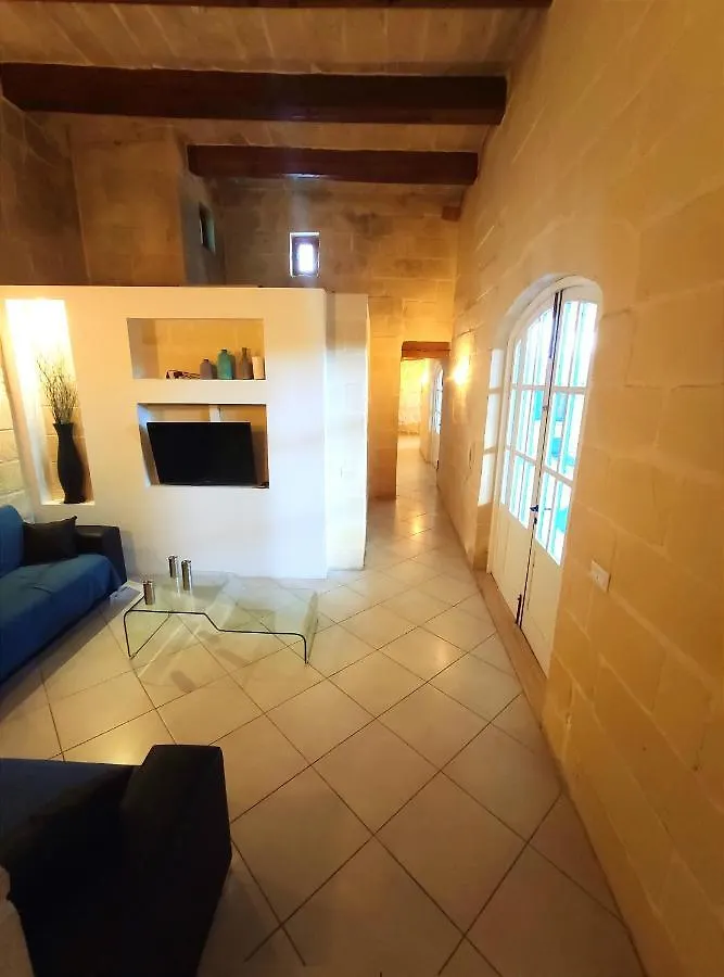 Margerita Farmhouse Qrendi Villa